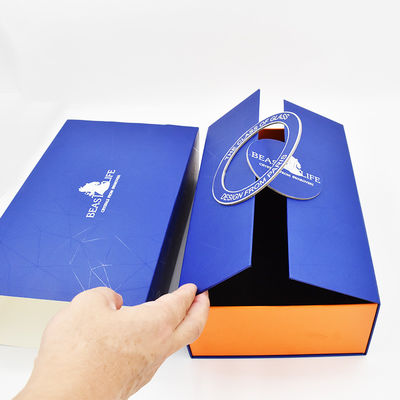 kaufen Blaue faltende Wein-Flaschen-Geschenkbox des Magnet-zwei mit Einsatz-einteiliger Struktur online manufacture
