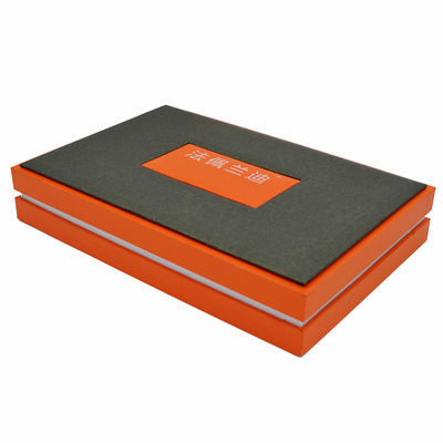 kaufen steife Basis-untere kundengebundene Ausschnitt-Einlegearbeit Luxusgeschenkboxen 1200gsm Make-up und Skincare MDF online manufacture