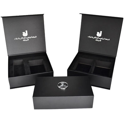 kaufen Lederne steife magnetische Geschenkbox-kundenspezifisches Packpapier-Schwarzes PUs mit EVA Inlay Metal Logo online manufacture